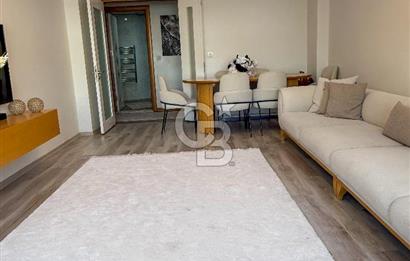 Gaziemir de Merkezi Konumda Satılık Çift Cepheli Geniş 3+1 Daire