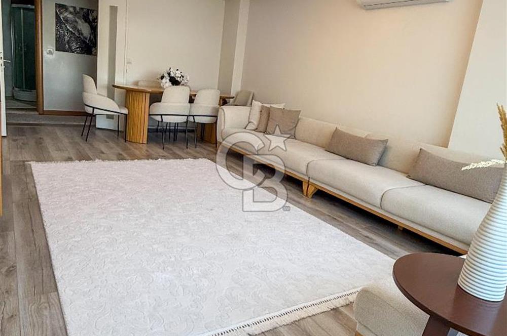 Gaziemir de Merkezi Konumda Satılık Çift Cepheli Geniş 3+1 Daire