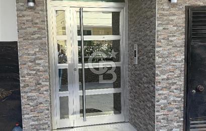 Gaziemir de Merkezi Konumda Satılık Çift Cepheli Geniş 3+1 Daire