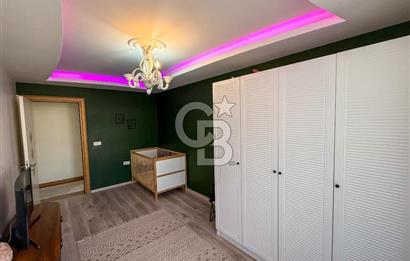 Gaziemir de Merkezi Konumda Satılık Çift Cepheli Geniş 3+1 Daire