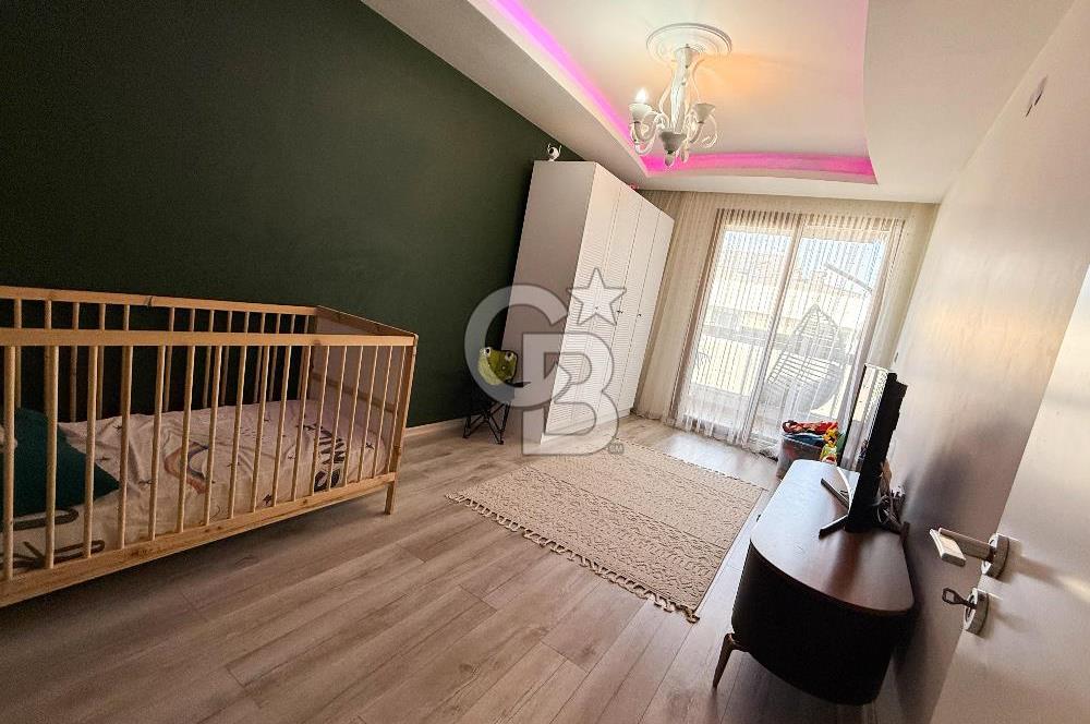 Gaziemir de Merkezi Konumda Satılık Çift Cepheli Geniş 3+1 Daire