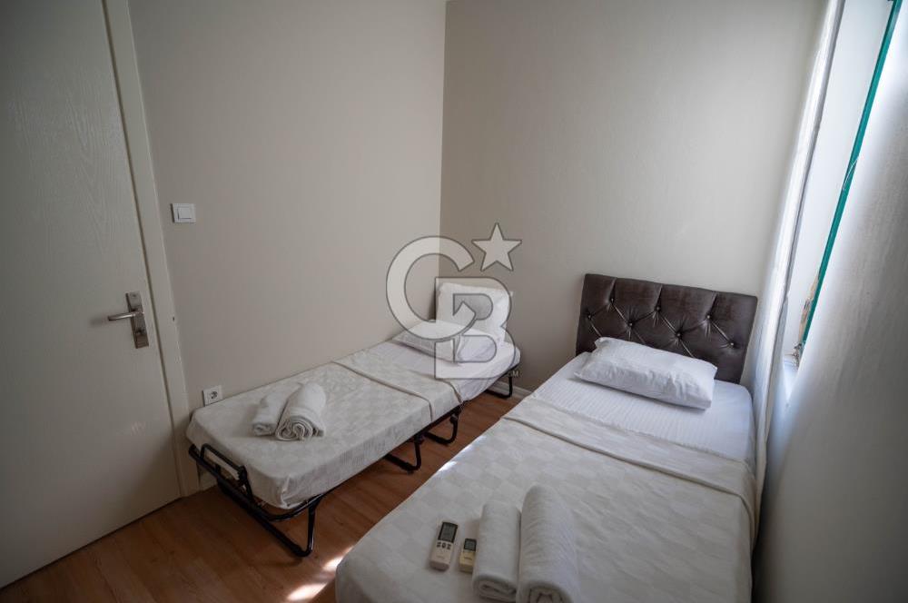 Ayvalık Sarımsaklıda Deniz Manzaralı Daire