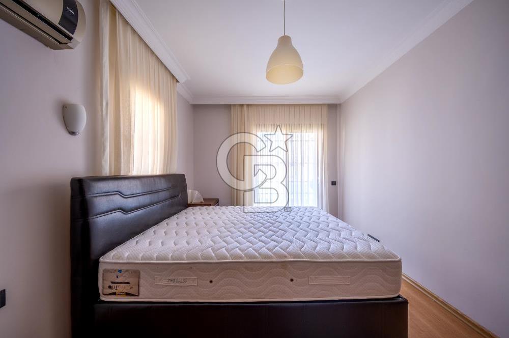 MENDERES ÖZDERE 'DE SATILIK 6+1 TRİPLEKS VİLLA