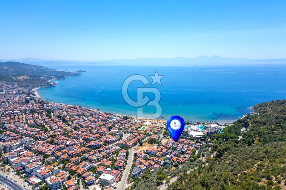 MENDERES ÖZDERE 'DE SATILIK 6+1 TRİPLEKS VİLLA