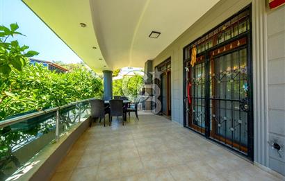 MENDERES ÖZDERE 'DE SATILIK 6+1 TRİPLEKS VİLLA