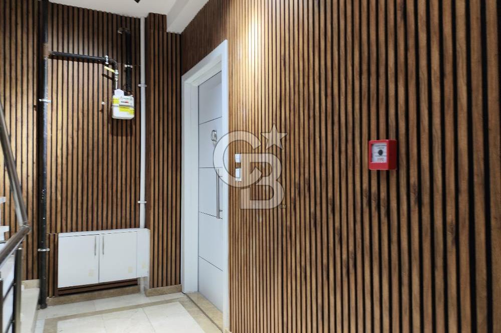 SANCAKTEPE DEMOKRASİ CADDESİN'DE 3+1 KİRALIK OFİS KATI