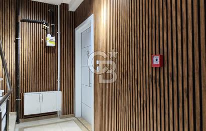 SANCAKTEPE DEMOKRASİ CADDESİN'DE 3+1 KİRALIK OFİS KATI