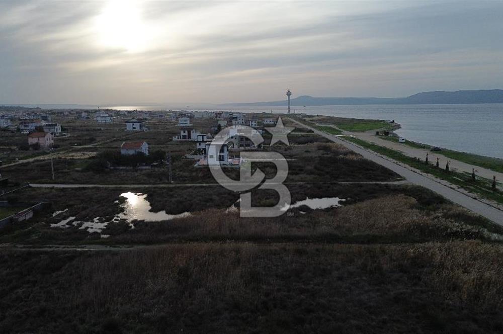 ÇANAKKALE LAPSEKİ UMURBEY ALTINDA DENİZE ÇOK YAKIN – EŞSİZ BOĞAZ VE DENİZ MANZARALI SATILIK ARAZİ