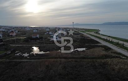 ÇANAKKALE LAPSEKİ UMURBEY ALTINDA DENİZE ÇOK YAKIN – EŞSİZ BOĞAZ VE DENİZ MANZARALI SATILIK ARAZİ
