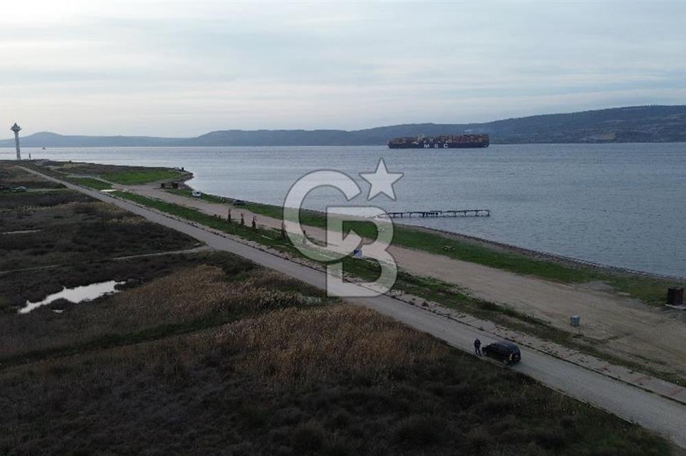 ÇANAKKALE LAPSEKİ UMURBEY ALTINDA DENİZE ÇOK YAKIN – EŞSİZ BOĞAZ VE DENİZ MANZARALI SATILIK ARAZİ