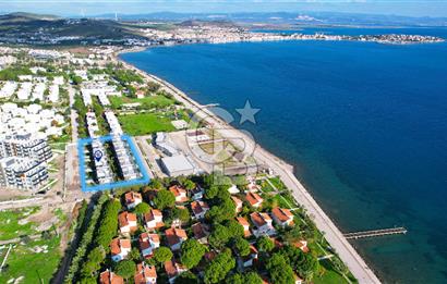 RAMSA PORT ÇANDARLIDA DENİZ MANZARALI SATILIK 3+1 VİLLA
