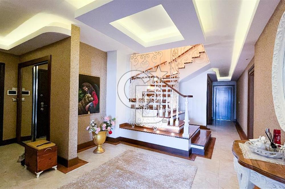 İhsaniye Tuna Caddesi Satılık 5+1 Dubleks Daire