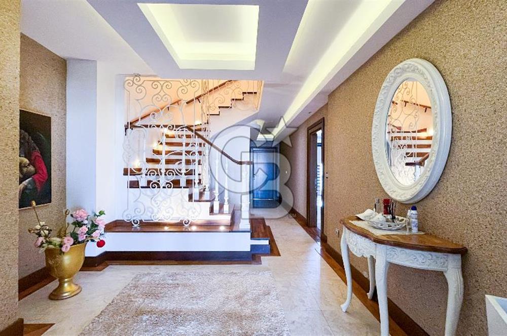 İhsaniye Tuna Caddesi Satılık 5+1 Dubleks Daire