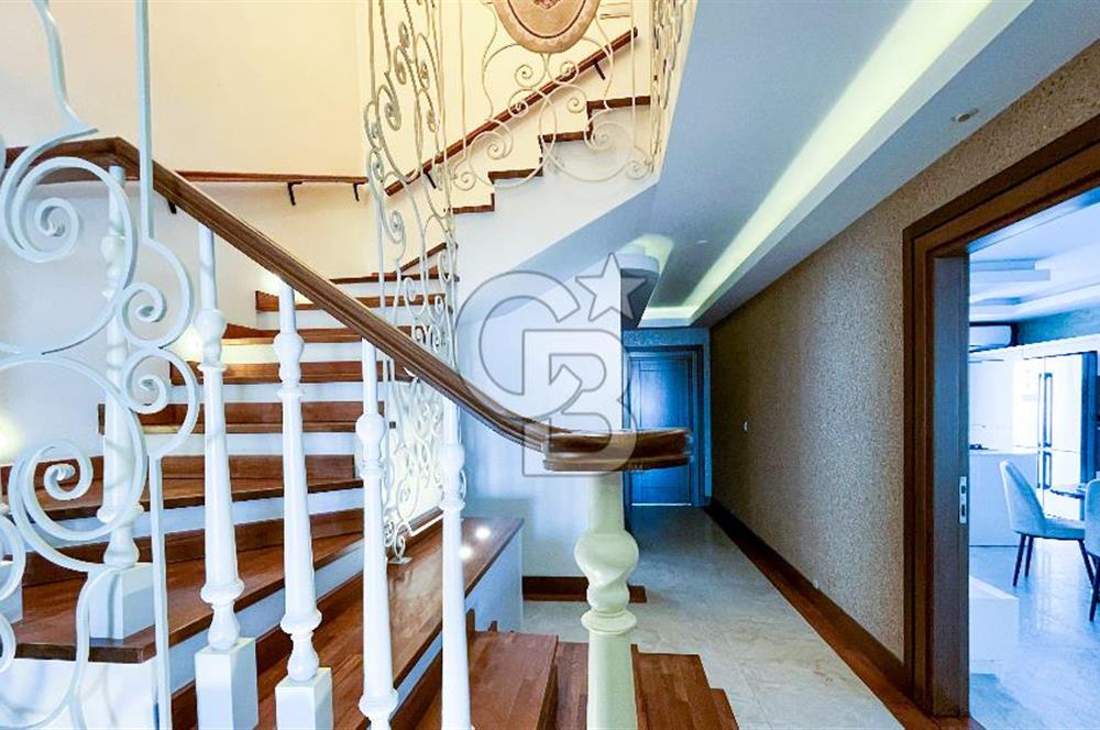 İhsaniye Tuna Caddesi Satılık 5+1 Dubleks Daire