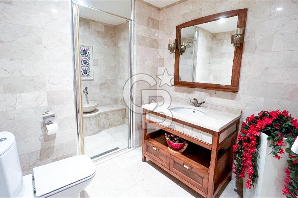 İhsaniye Tuna Caddesi Satılık 5+1 Dubleks Daire