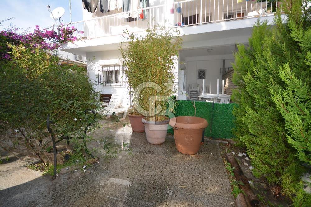 Çeşme Ilıca Şantiye Evlerinde Satılık Bahçe Katı 2+1