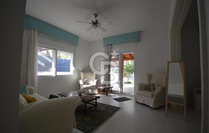 Çeşme Ilıca Şantiye Evlerinde Satılık Bahçe Katı 2+1