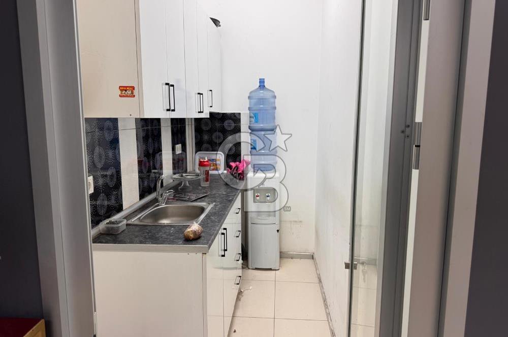 SANCAKTEPE OTOMER GALERİCİLER SİTESİNDE SATILIK NET 90 M2 DÜKKAN