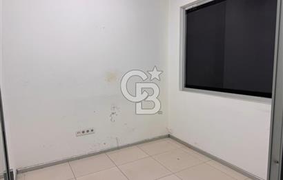 SANCAKTEPE OTOMER GALERİCİLER SİTESİNDE SATILIK NET 90 M2 DÜKKAN