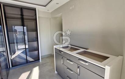 ÇEŞME BOYALIK'TA AKILLI EV SİSTEMLİ MÜSTAKİL HAVUZLU 7+1 VİLLA