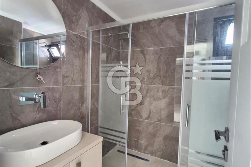 ÇEŞME BOYALIK'TA AKILLI EV SİSTEMLİ MÜSTAKİL HAVUZLU 7+1 VİLLA