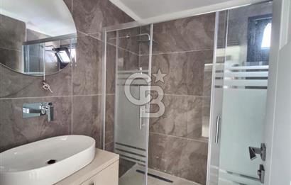 ÇEŞME BOYALIK'TA AKILLI EV SİSTEMLİ MÜSTAKİL HAVUZLU 7+1 VİLLA