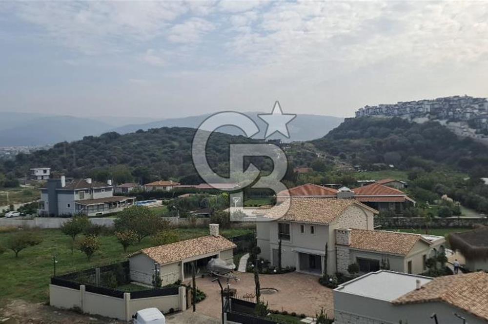 GÜZELBAHÇE'NİN EN PRESTİJLİ SİTESİNDE 4+1 SATILIK DAİRE