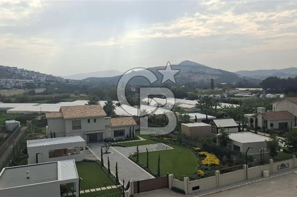 GÜZELBAHÇE'NİN EN PRESTİJLİ SİTESİNDE 4+1 SATILIK DAİRE