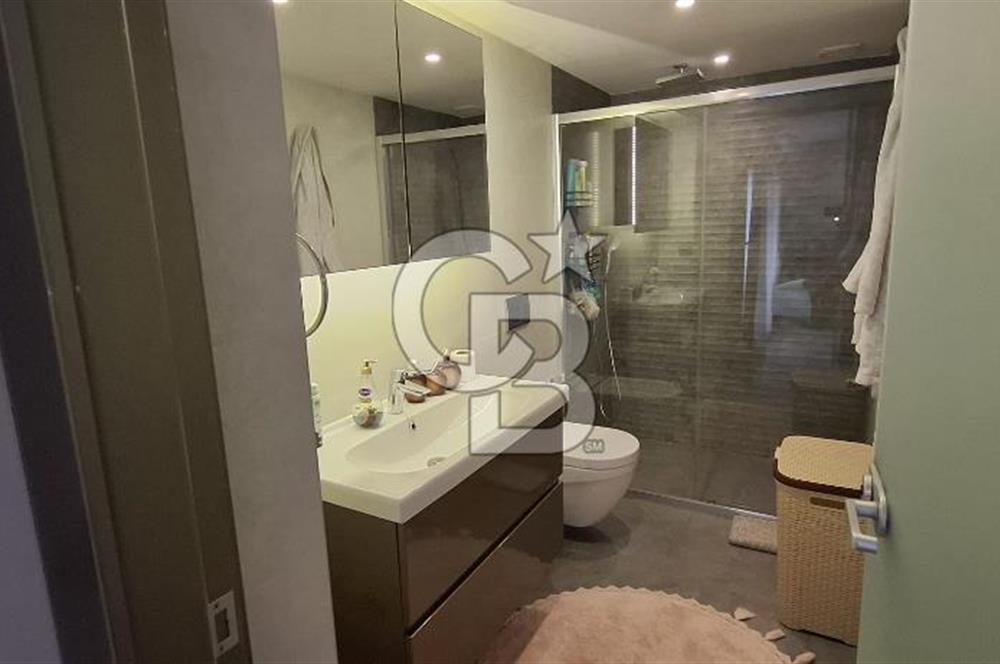 GÜZELBAHÇE'NİN EN PRESTİJLİ SİTESİNDE 4+1 SATILIK DAİRE