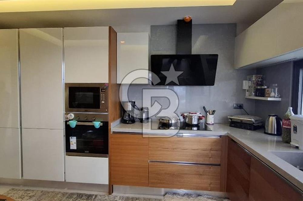 GÜZELBAHÇE'NİN EN PRESTİJLİ SİTESİNDE 4+1 SATILIK DAİRE