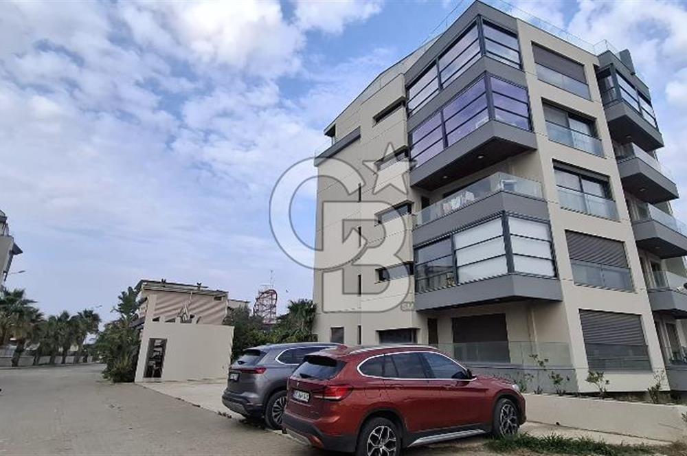 GÜZELBAHÇE'NİN EN PRESTİJLİ SİTESİNDE 4+1 SATILIK DAİRE