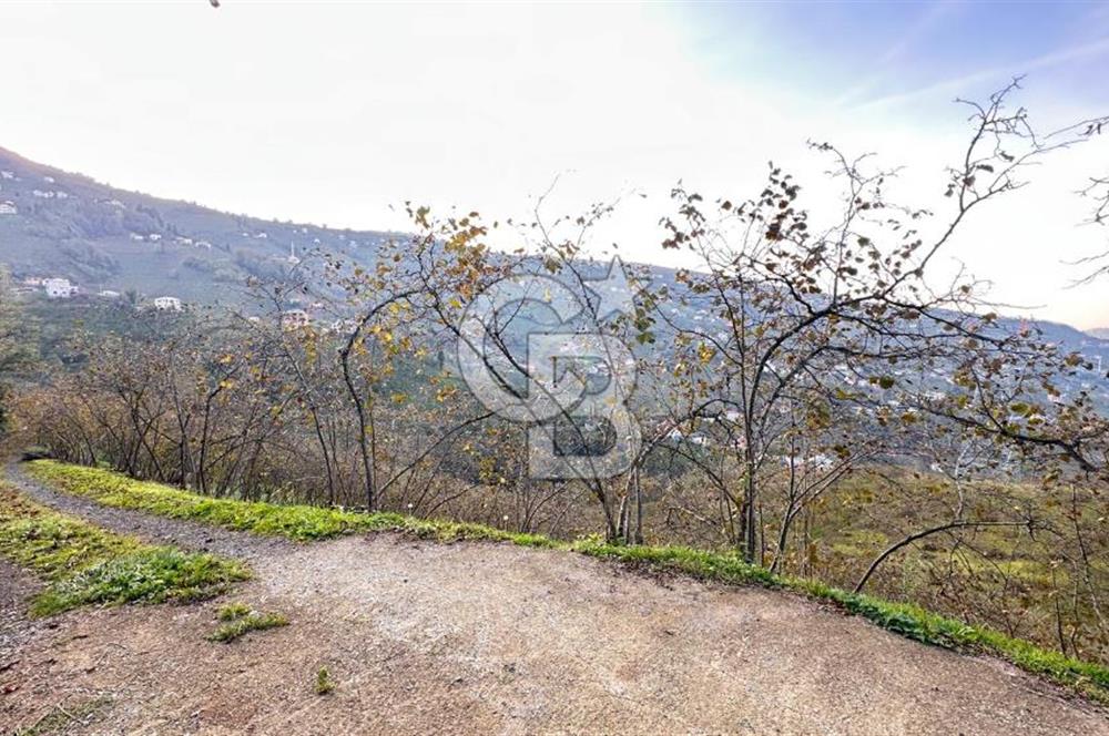 MAĞMAT GEÇİT MAHALLESİNDE SATILIK ARSA