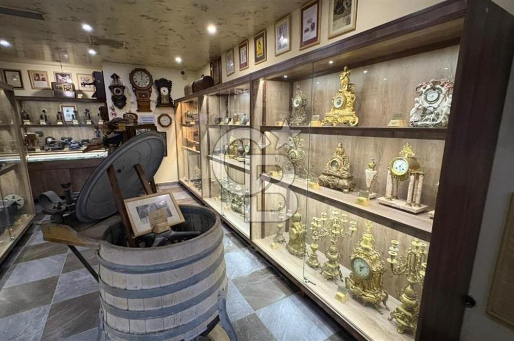 ÇANAKKALE YEŞİLYURT KÖYÜ SATILIK 17 ODALI 600 PARÇA MÜZELİ OTEL