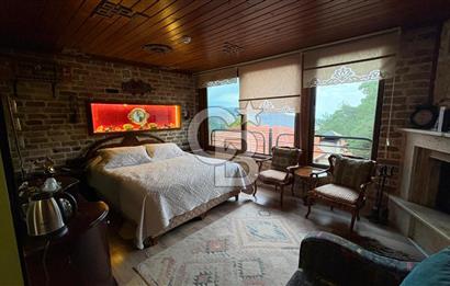 ÇANAKKALE YEŞİLYURT KÖYÜ SATILIK 17 ODALI 600 PARÇA MÜZELİ OTEL