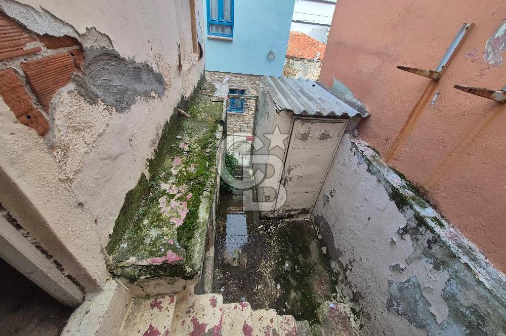 Ayvalık Merkez'e Yürüme mesafesi 1+1 Satılık Müstakil Ev