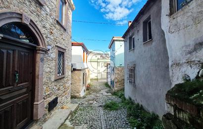 Ayvalık Merkez'e Yürüme mesafesi 1+1 Satılık Müstakil Ev