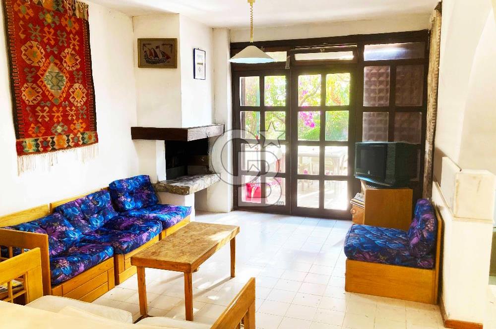 Satılık Datça Petya Sitesinde Deniz Manzaralı Villa