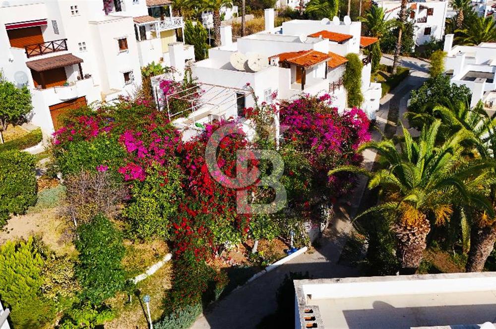 Satılık Datça Petya Sitesinde Deniz Manzaralı Villa