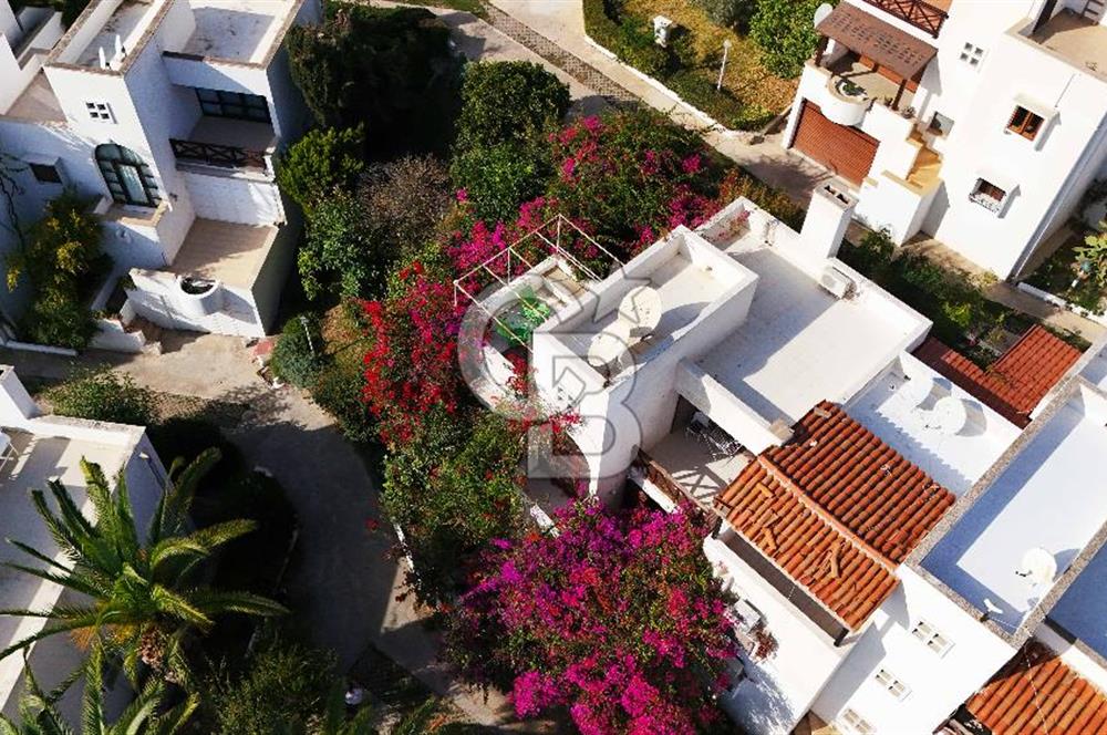 Satılık Datça Petya Sitesinde Deniz Manzaralı Villa