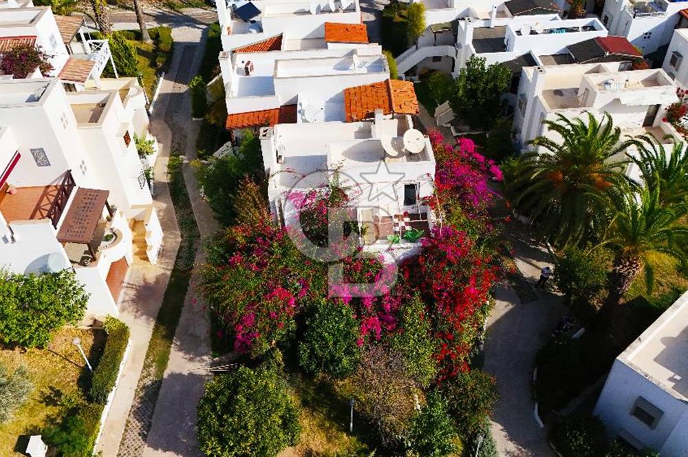 Satılık Datça Petya Sitesinde Deniz Manzaralı Villa