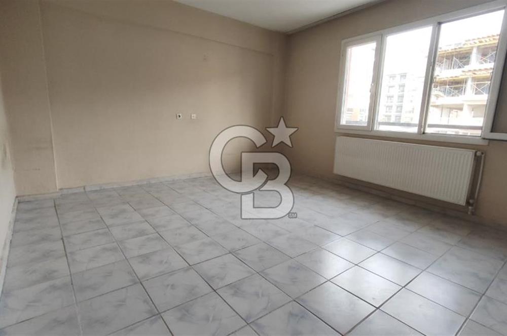Çiğli Ataşehir'de Merkezi Lokasyonda 2+1 Kiralık Daire CB-PH