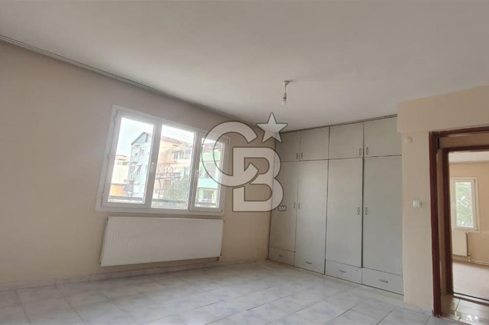 Çiğli Ataşehir'de Merkezi Lokasyonda 2+1 Kiralık Daire CB-PH