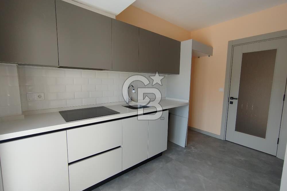 Bostanlı merkezde kiralık 2+1 daire