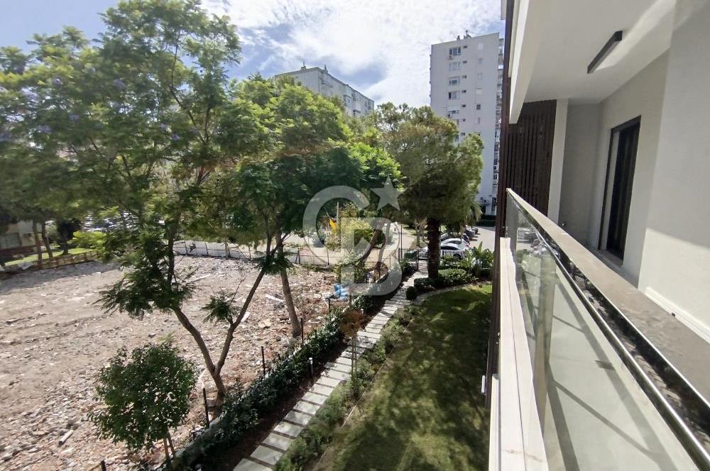 Bostanlı merkezde kiralık 2+1 daire