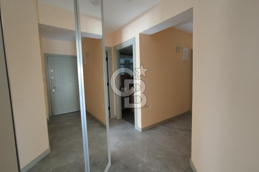 Bostanlı merkezde kiralık 2+1 daire