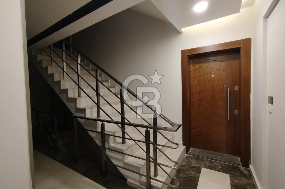 Bostanlı merkezde kiralık 2+1 daire