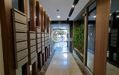 Bostanlı merkezde kiralık 2+1 daire