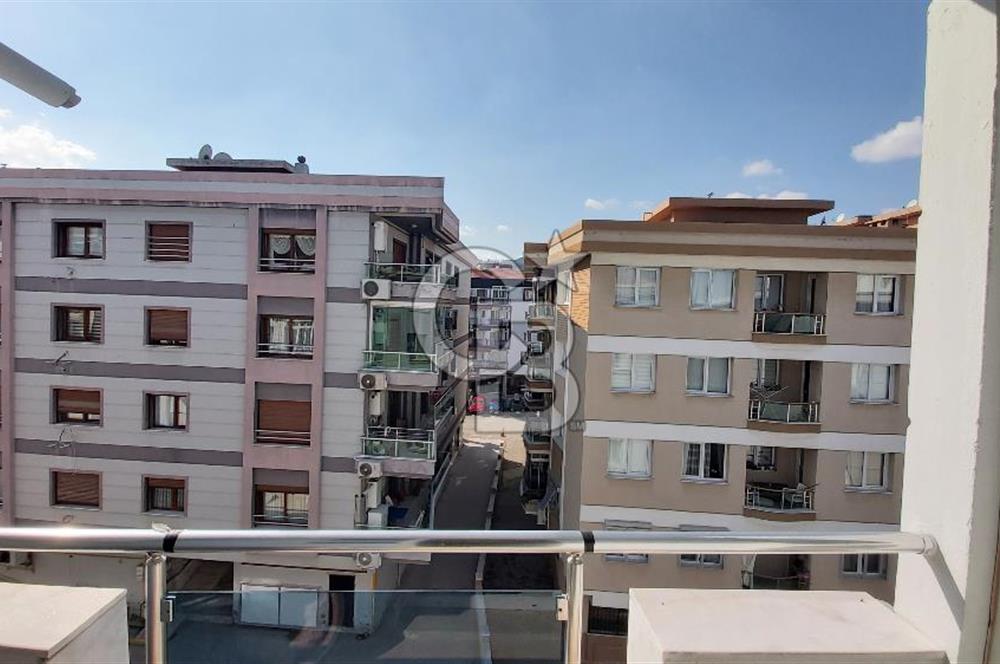 Gaziemir Gazi Mah.de Merkezi Lokasyonda 3+1-134 m² Satılık Daire