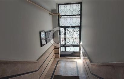 Gaziemir Gazi Mah.de Merkezi Lokasyonda 3+1-134 m² Satılık Daire