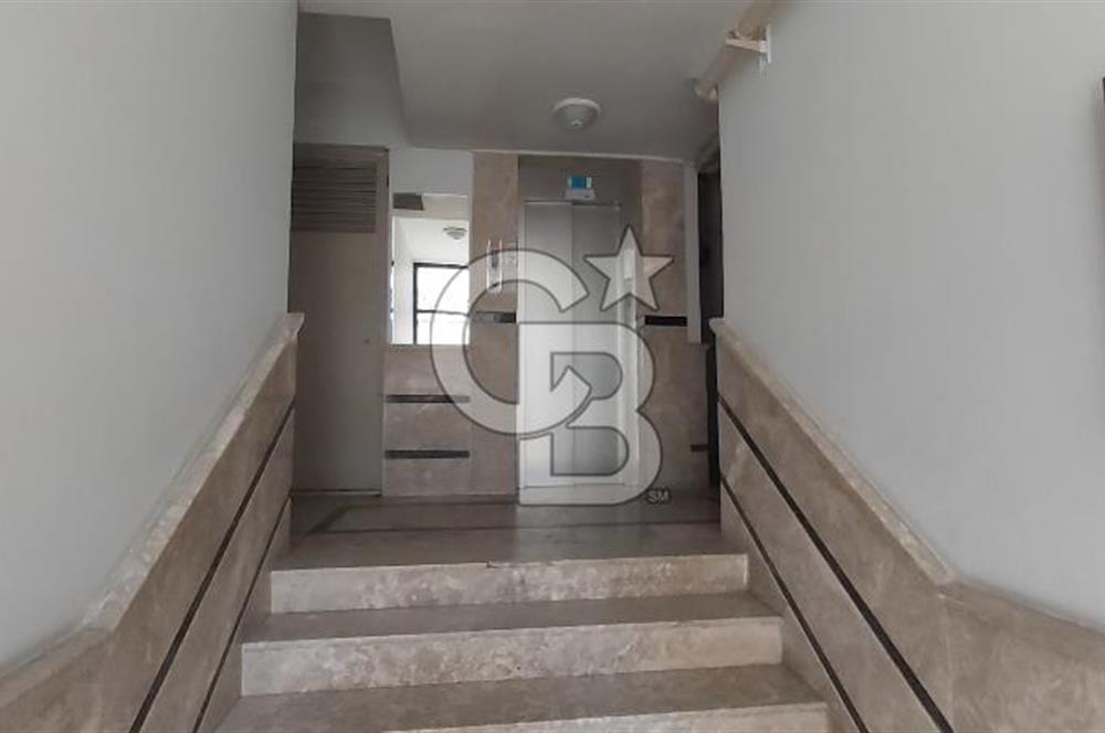 Gaziemir Gazi Mah.de Merkezi Lokasyonda 3+1-134 m² Satılık Daire